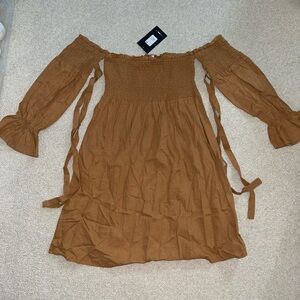 Fashion Nova Tan flowy short dress